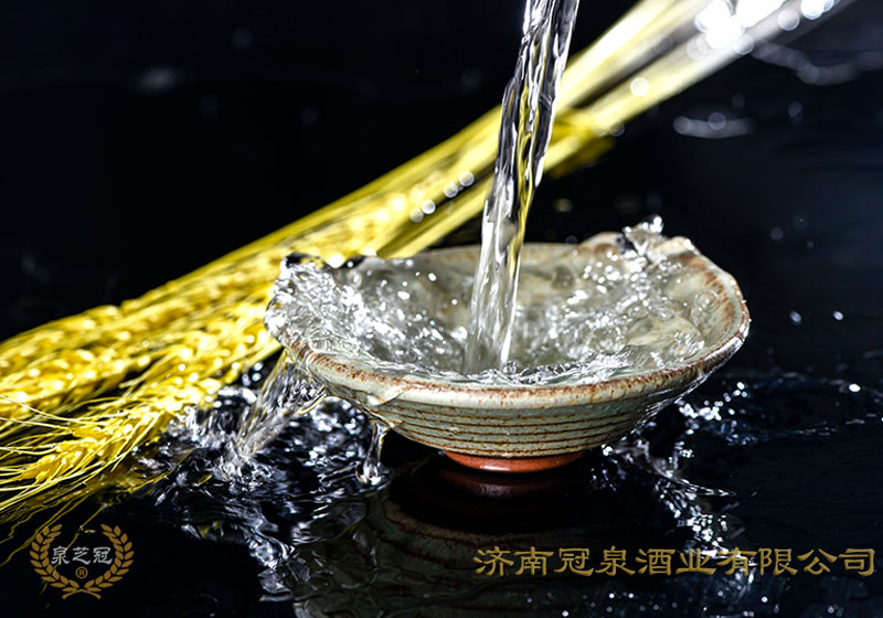 【济南散白酒加盟】加盟费用和利润分析