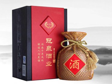 散白酒厂家：你知道纯粮散白酒酿造的神奇过程吗？